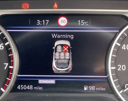 Nissan Juke 1.0 Juke N-Connecta DiG-T 5dr 21