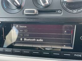 SEAT Mii 1.0 Mii Design 5dr 29