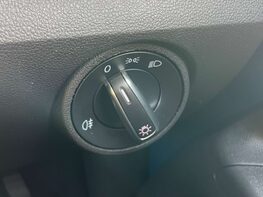 SEAT Mii 1.0 Mii Design 5dr 37