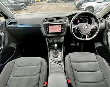 Volkswagen Tiguan 2.0 Tiguan SEL TSi 4Motion Semi-Auto 4WD 5dr 2