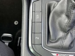 Volkswagen Tiguan 2.0 Tiguan SEL TSi 4Motion Semi-Auto 4WD 5dr 64