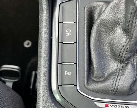 Volkswagen Tiguan 2.0 Tiguan SEL TSi 4Motion Semi-Auto 4WD 5dr 64