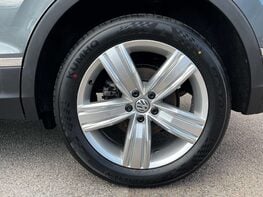 Volkswagen Tiguan 2.0 Tiguan SEL TSi 4Motion Semi-Auto 4WD 5dr 14