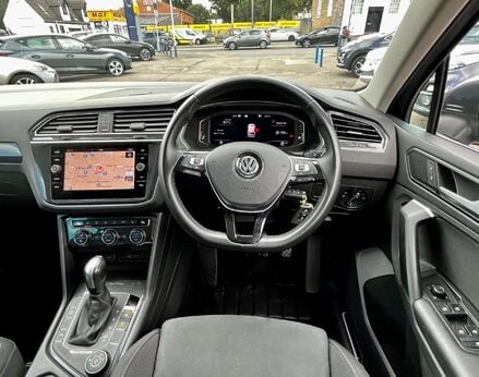Volkswagen Tiguan 2.0 Tiguan SEL TSi 4Motion Semi-Auto 4WD 5dr 19