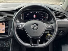 Volkswagen Tiguan 2.0 Tiguan SEL TSi 4Motion Semi-Auto 4WD 5dr 20