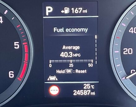 Hyundai TUCSON 1.6 Tucson Premium SE48v MHEV CRDi 2WD Semi-Auto 5dr 28