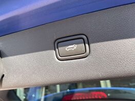 Hyundai TUCSON 1.6 Tucson Premium SE48v MHEV CRDi 2WD Semi-Auto 5dr 79