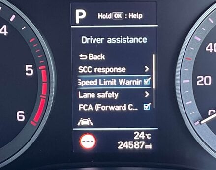 Hyundai TUCSON 1.6 Tucson Premium SE48v MHEV CRDi 2WD Semi-Auto 5dr 35