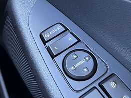 Hyundai TUCSON 1.6 Tucson Premium SE48v MHEV CRDi 2WD Semi-Auto 5dr 65