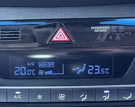 Hyundai TUCSON 1.6 Tucson Premium SE48v MHEV CRDi 2WD Semi-Auto 5dr 53