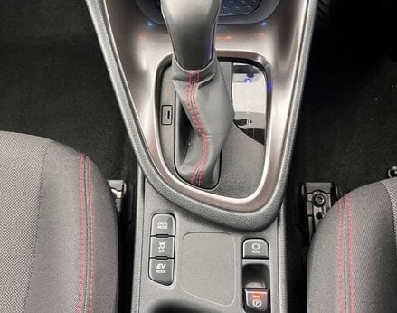 Toyota Yaris 1.5 Yaris GR Sport HEV CVT 5dr 57