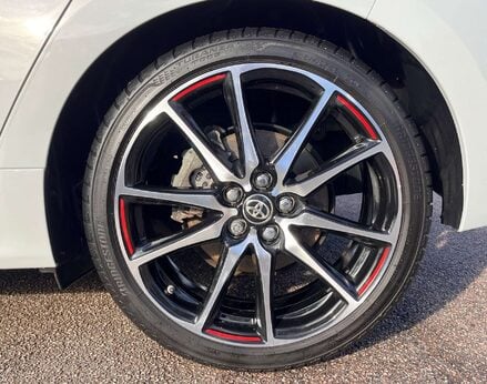 Toyota Yaris 1.5 Yaris GR Sport HEV CVT 5dr 14