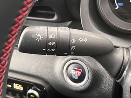 Toyota Yaris 1.5 Yaris GR Sport HEV CVT 5dr 61