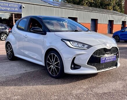 Toyota Yaris 1.5 Yaris GR Sport HEV CVT 5dr 4