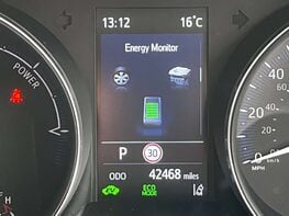 Toyota C-HR 2.0 C-HR Design HEV CVT 5dr 22