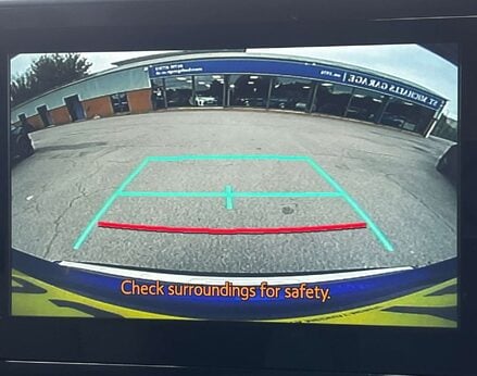 Toyota C-HR 2.0 C-HR Design HEV CVT 5dr 36