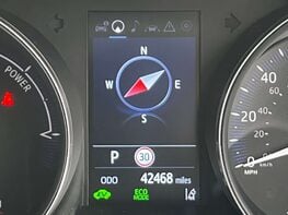 Toyota C-HR 2.0 C-HR Design HEV CVT 5dr 27