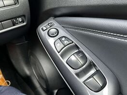 Nissan Juke 1.6 Juke Tekna HEV CVT 5dr 60