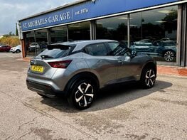 Nissan Juke 1.6 Juke Tekna HEV CVT 5dr 8