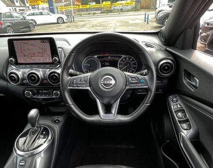 Nissan Juke 1.6 Juke Tekna HEV CVT 5dr 19
