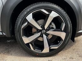 Nissan Juke 1.6 Juke Tekna HEV CVT 5dr 16