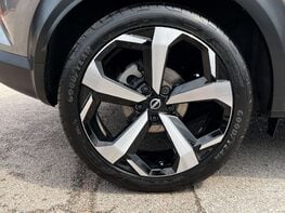 Nissan Juke 1.6 Juke Tekna HEV CVT 5dr 15