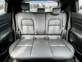 Nissan Juke 1.6 Juke Tekna HEV CVT 5dr 63