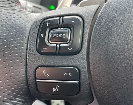 Lexus NX 2.5 NX 300h F Sport CVT 4WD 5dr 58