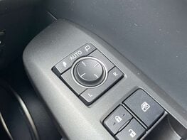 Lexus NX 2.5 NX 300h F Sport CVT 4WD 5dr 66