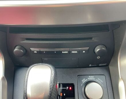 Lexus NX 2.5 NX 300h F Sport CVT 4WD 5dr 51