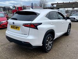 Lexus NX 2.5 NX 300h F Sport CVT 4WD 5dr 8