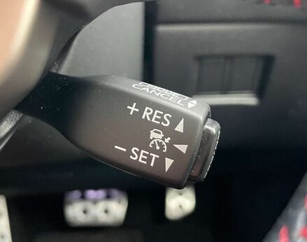 Lexus NX 2.5 NX 300h F Sport CVT 4WD 5dr 64