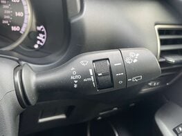 Lexus NX 2.5 NX 300h F Sport CVT 4WD 5dr 61