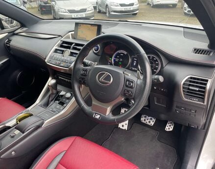 Lexus NX 2.5 NX 300h F Sport CVT 4WD 5dr 17
