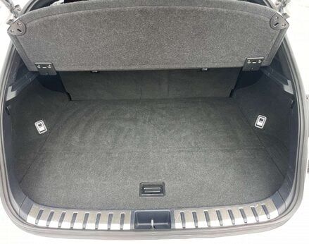 Lexus NX 2.5 NX 300h F Sport CVT 4WD 5dr 77