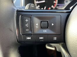 Nissan Qashqai 1.3 Qashqai Acenta Premium T MHEV CVT 5dr 62