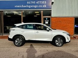Nissan Qashqai 1.3 Qashqai Acenta Premium T MHEV CVT 5dr 10