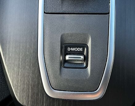 Nissan Qashqai 1.3 Qashqai Acenta Premium T MHEV CVT 5dr 60