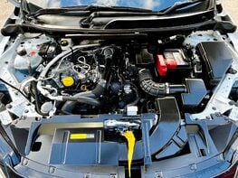 Nissan Qashqai 1.3 Qashqai Acenta Premium T MHEV CVT 5dr 7