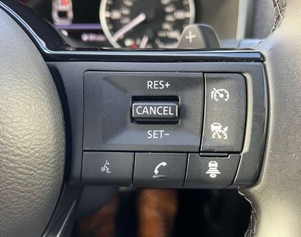 Nissan Qashqai 1.3 Qashqai Acenta Premium T MHEV CVT 5dr 63