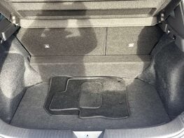 Nissan Qashqai 1.3 Qashqai Acenta Premium T MHEV CVT 5dr 76