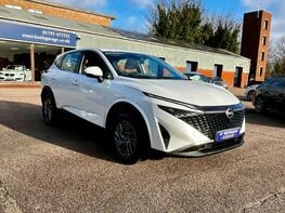 Nissan Qashqai 1.3 Qashqai Acenta Premium T MHEV CVT 5dr 4