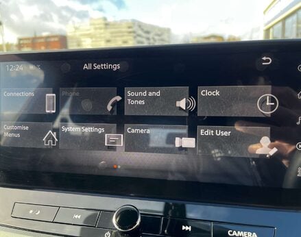 Nissan Qashqai 1.3 Qashqai Acenta Premium T MHEV CVT 5dr 50