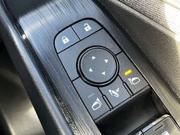 Nissan Qashqai 1.3 Qashqai Acenta Premium T MHEV CVT 5dr 69