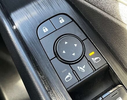 Nissan Qashqai 1.3 Qashqai Acenta Premium T MHEV CVT 5dr 69