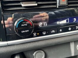 Nissan Qashqai 1.3 Qashqai Acenta Premium T MHEV CVT 5dr 55