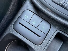 Ford Fiesta 1.0 Fiesta Active X T Auto 5dr 47