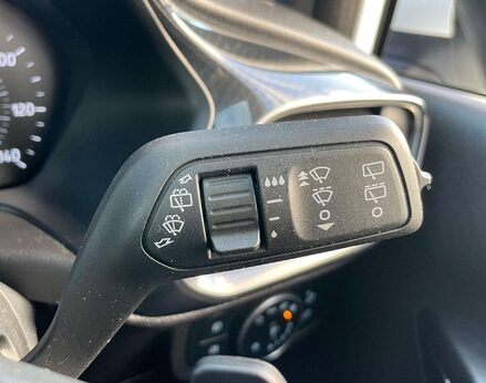 Ford Fiesta 1.0 Fiesta Active X T Auto 5dr 54