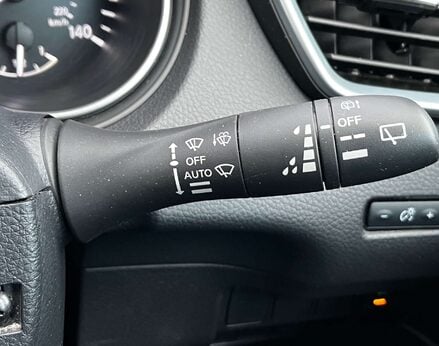 Nissan Qashqai 1.3 Qashqai N-Motion DiG-T 5dr 59