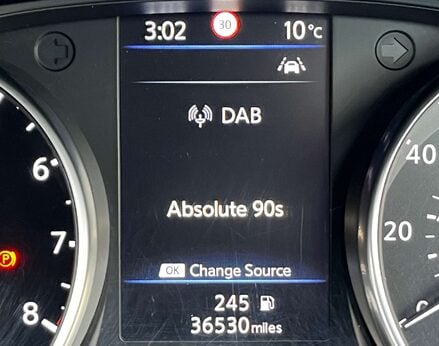 Nissan Qashqai 1.3 Qashqai N-Motion DiG-T 5dr 23